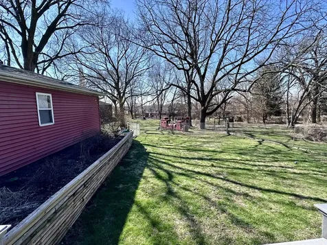 1305 West 3rd Street Sterling IL 61081