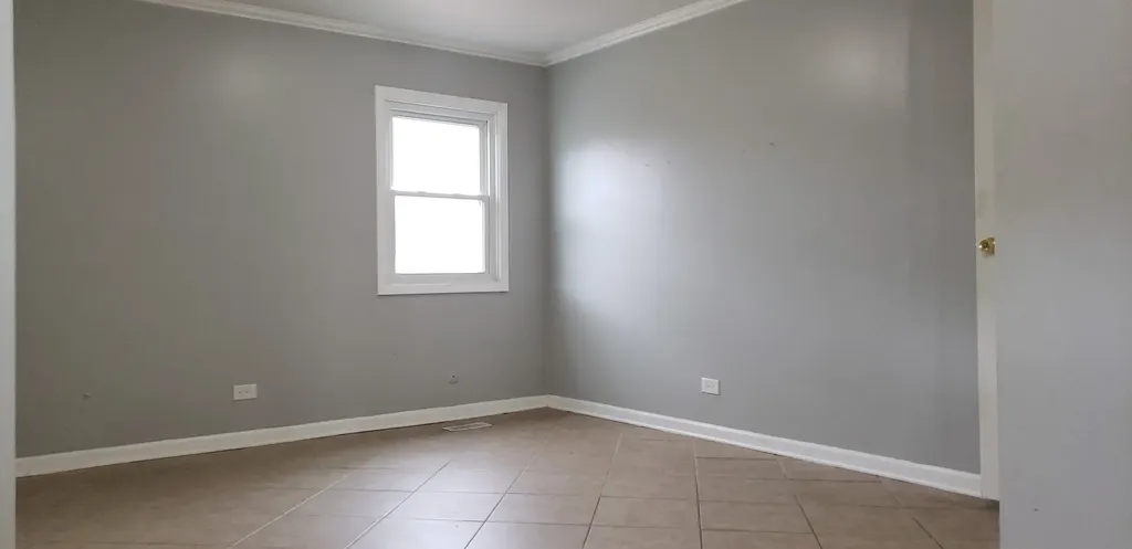 239 Malibu Drive Bolingbrook IL 60440