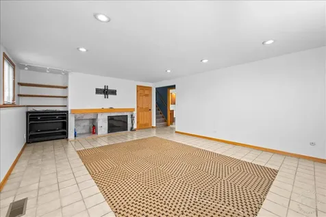 1120 North Brainard Street Naperville IL 60563