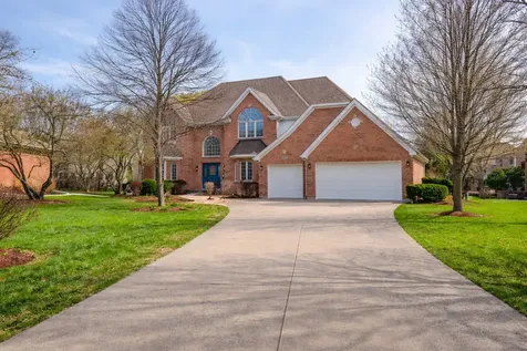 960 Danielson Court Gurnee IL 60031