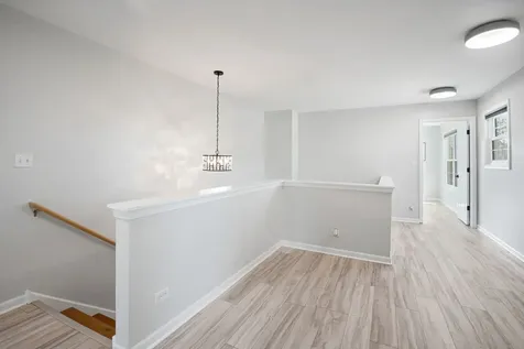 215 South Winthrop Drive Round Lake IL 60073