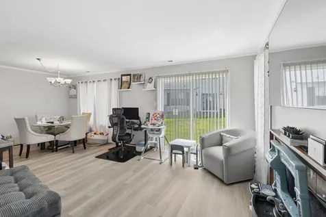 52 Churn Road Matteson IL 60443