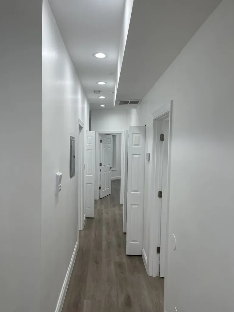 6141 South Eberhart Avenue Chicago IL 60637