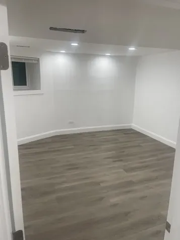 6141 South Eberhart Avenue Chicago IL 60637