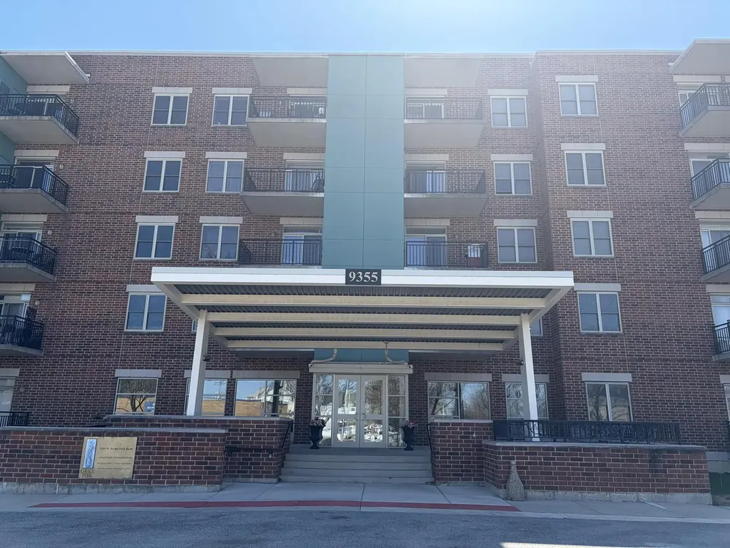 9355 Irving Park Road Schiller Park IL 60176