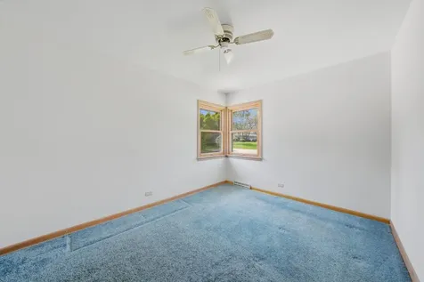 18131 Loomis Avenue Homewood IL 60430