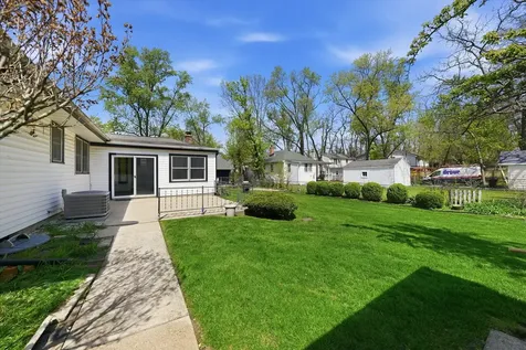 18131 Loomis Avenue Homewood IL 60430