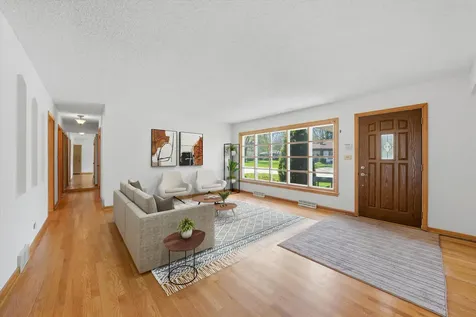 18131 Loomis Avenue Homewood IL 60430