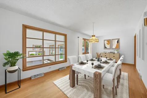 18131 Loomis Avenue Homewood IL 60430