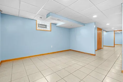 3855 West 58th Place Chicago IL 60629