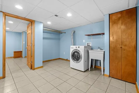 3855 West 58th Place Chicago IL 60629
