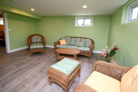 175 Lagoon Drive Northfield IL 60093