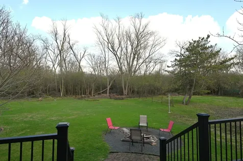 175 Lagoon Drive Northfield IL 60093