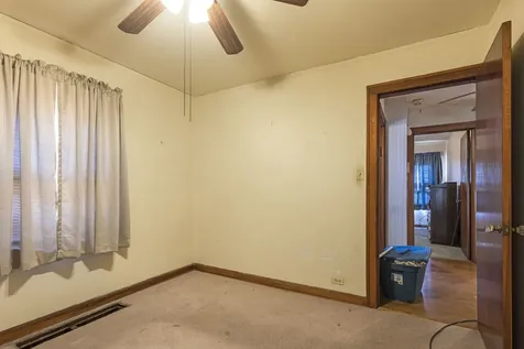10535 South Peoria Street Chicago IL 60643