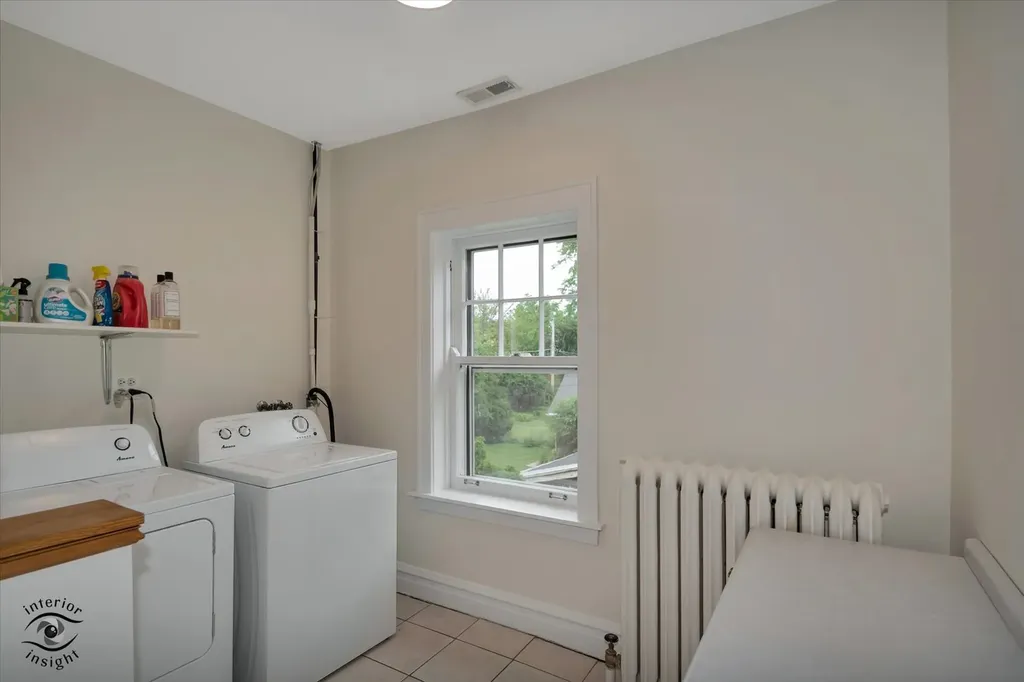 10050 South Damen Avenue Chicago IL 60643