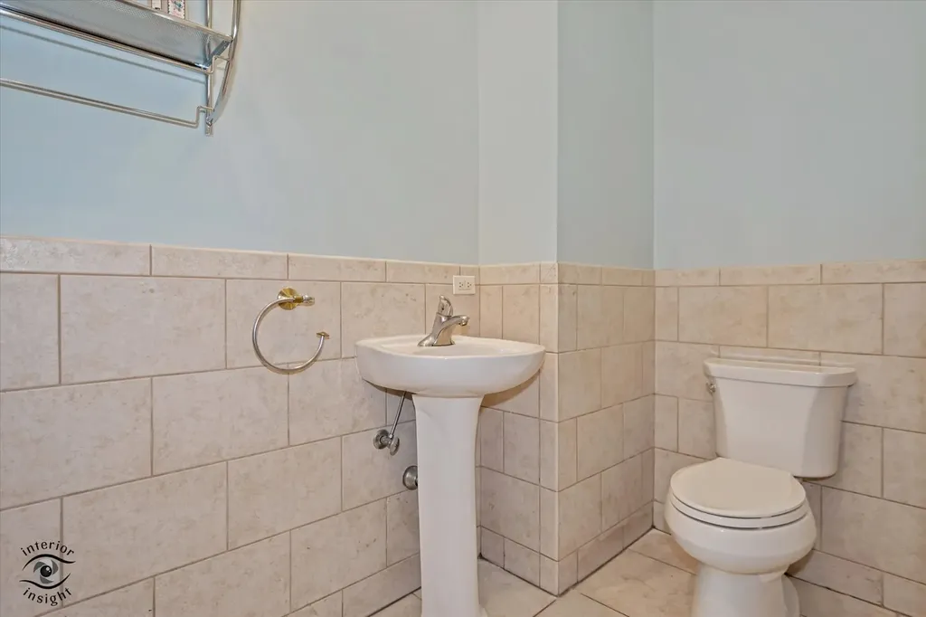 10050 South Damen Avenue Chicago IL 60643
