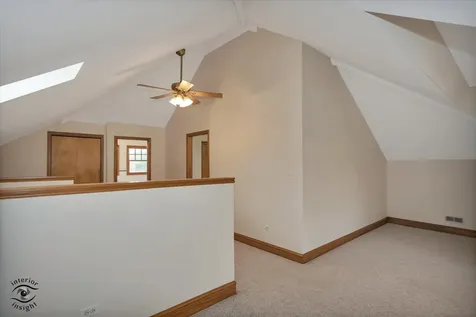 10050 South Damen Avenue Chicago IL 60643