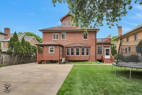 10050 South Damen Avenue Chicago IL 60643