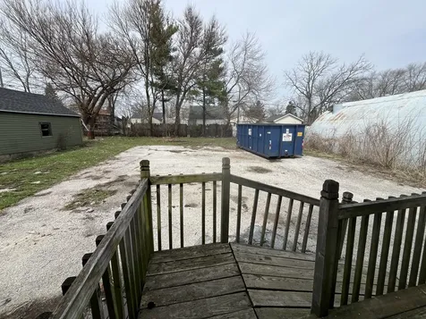 1324 East New York Street Aurora IL 60505