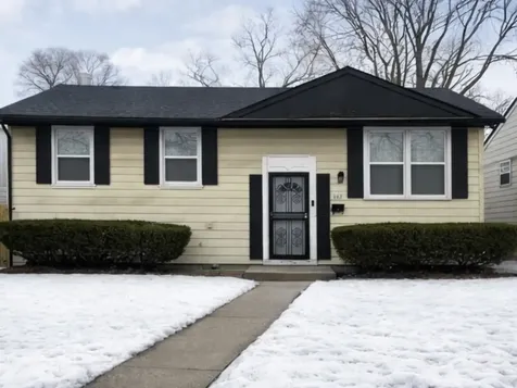 267 Chappel Avenue Calumet City IL 60409