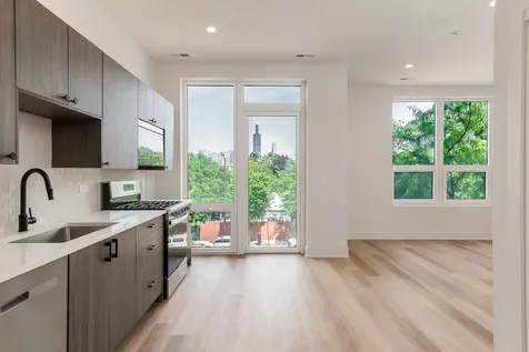 224 South Ashland Avenue Chicago IL 60607
