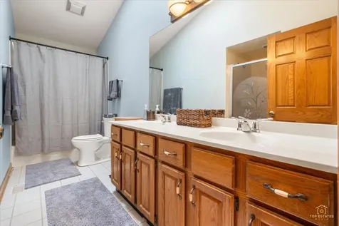601 Ridgelawn Trail Batavia IL 60510