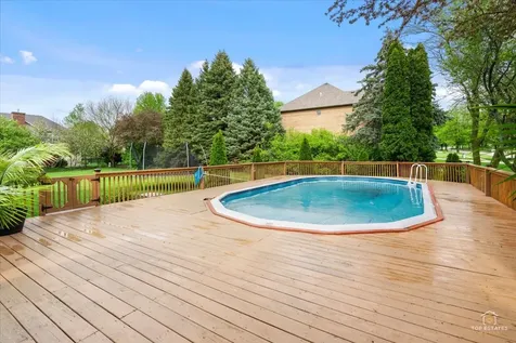 601 Ridgelawn Trail Batavia IL 60510