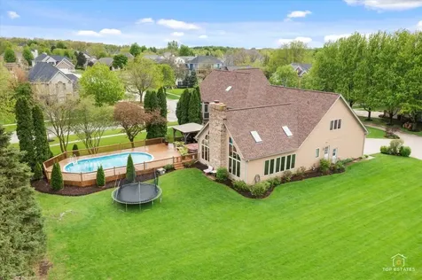 601 Ridgelawn Trail Batavia IL 60510
