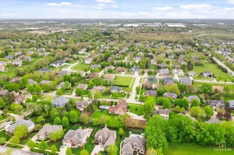 601 Ridgelawn Trail Batavia IL 60510