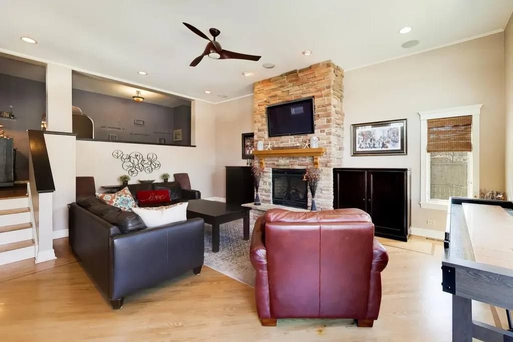 6548 North Oliphant Avenue Chicago IL 60631