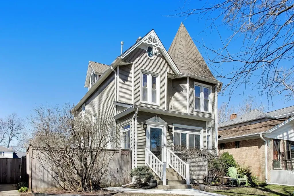 6548 North Oliphant Avenue Chicago IL 60631