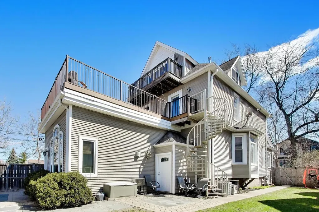 6548 North Oliphant Avenue Chicago IL 60631