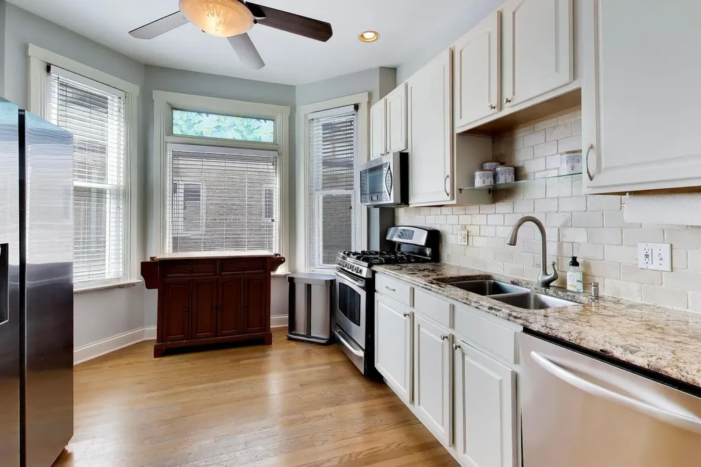 6548 North Oliphant Avenue Chicago IL 60631