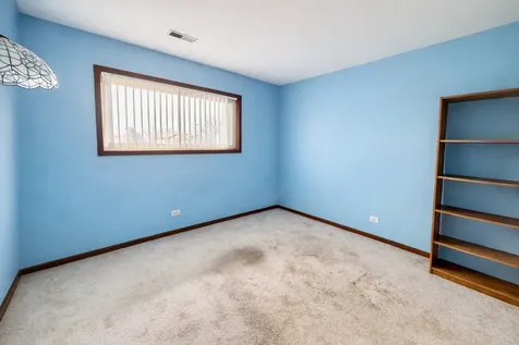7925 Paxton Avenue Tinley Park IL 60477