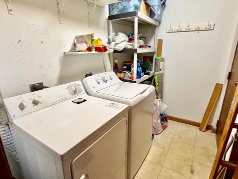 7925 Paxton Avenue Tinley Park IL 60477