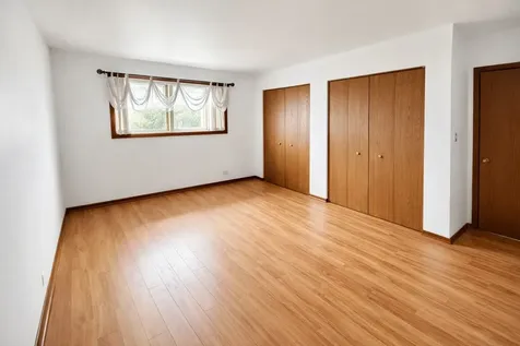 7925 Paxton Avenue Tinley Park IL 60477