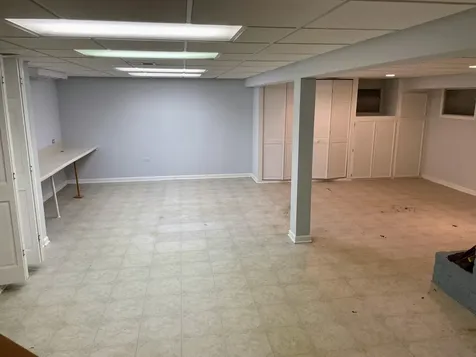 2546 Laurel Lane Wilmette IL 60091