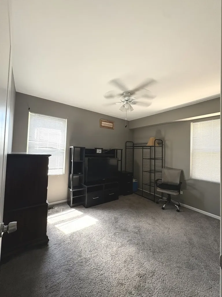 10032 South Calumet Avenue Chicago IL 60628