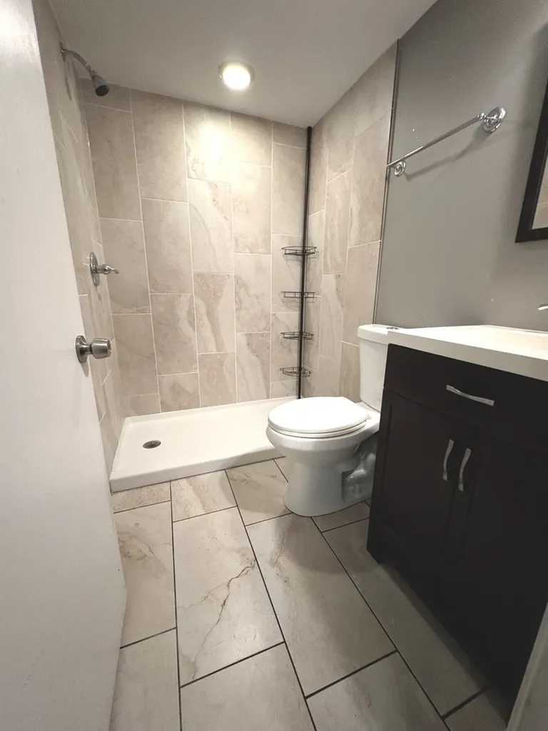 10032 South Calumet Avenue Chicago IL 60628