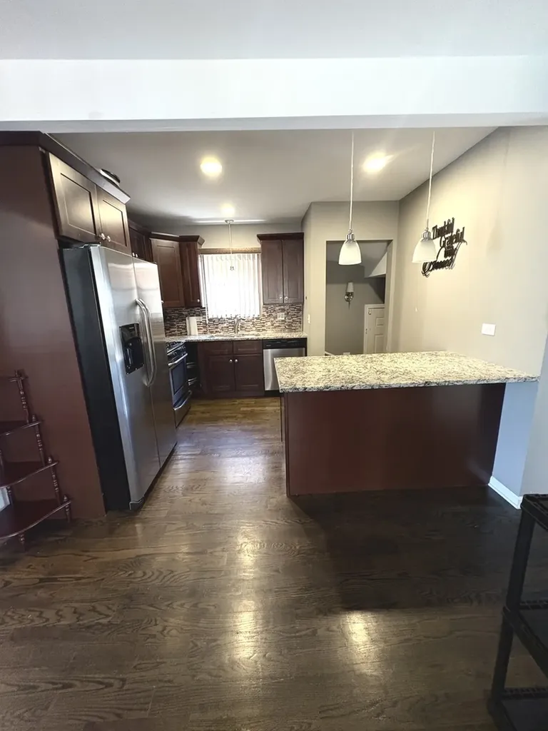10032 South Calumet Avenue Chicago IL 60628