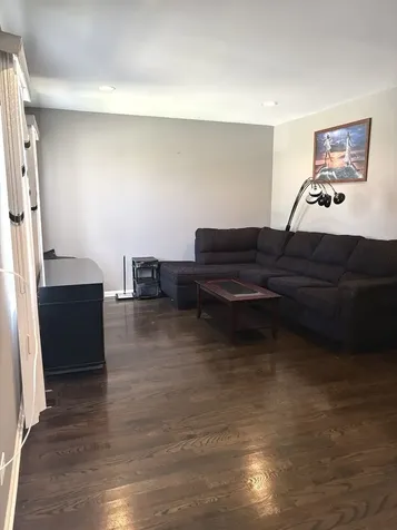10032 South Calumet Avenue Chicago IL 60628