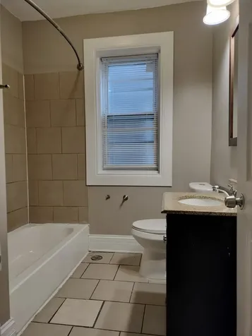 7729 South Essex Avenue Chicago IL 60649