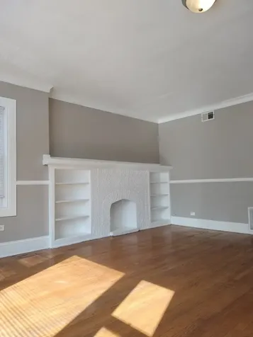 7729 South Essex Avenue Chicago IL 60649