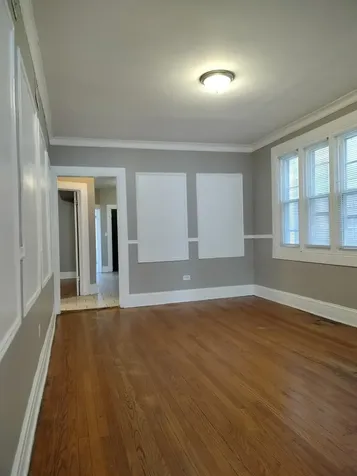 7729 South Essex Avenue Chicago IL 60649