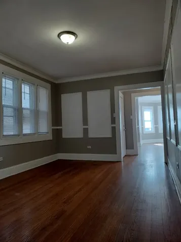 7729 South Essex Avenue Chicago IL 60649