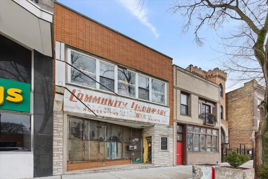 2605 West Division Street Chicago IL 60622