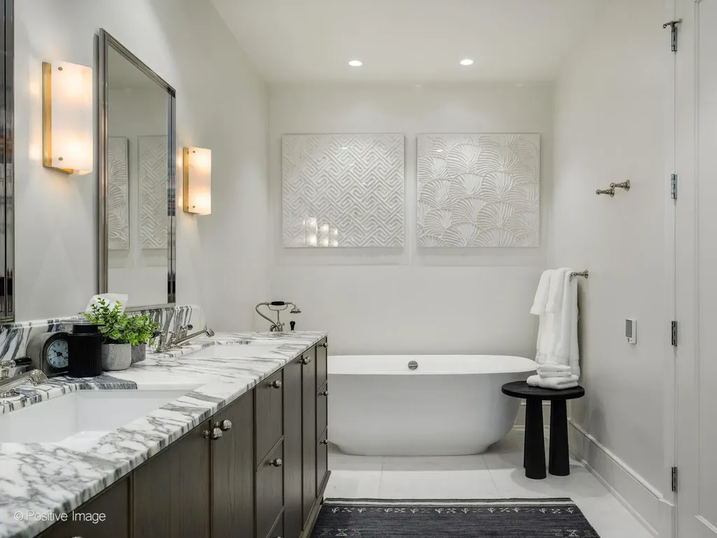 21 North May Street Chicago IL 60607
