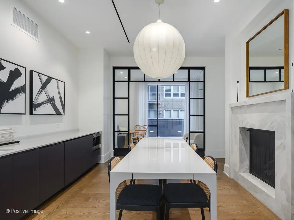 21 North May Street Chicago IL 60607