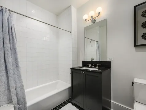 21 North May Street Chicago IL 60607