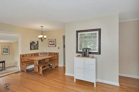 591 South Charlotte Street Lombard IL 60148